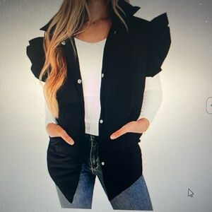 Puffer vest with ruffle sleeve